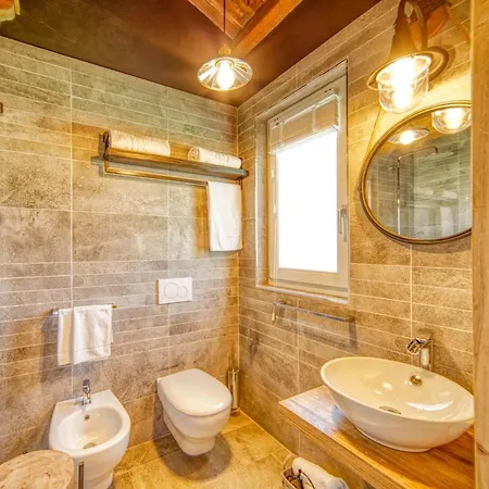 Maore Luxury & 4*