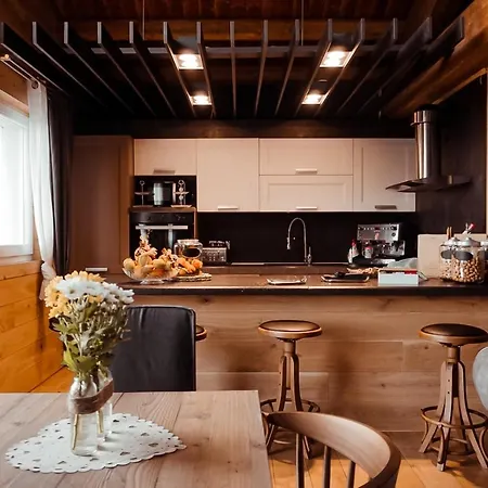 Πανσιόν Maore Luxury &