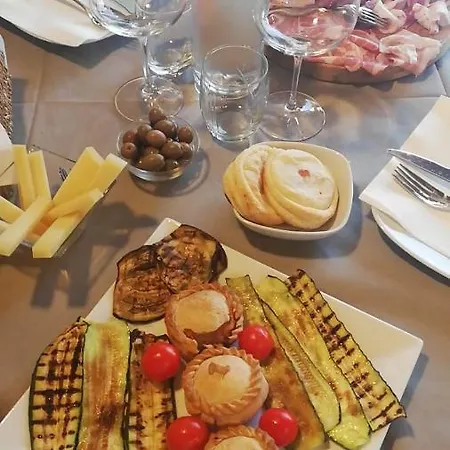 Maore Luxury & Πανσιόν 4*