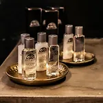 Maore Luxury & 4* Làconi