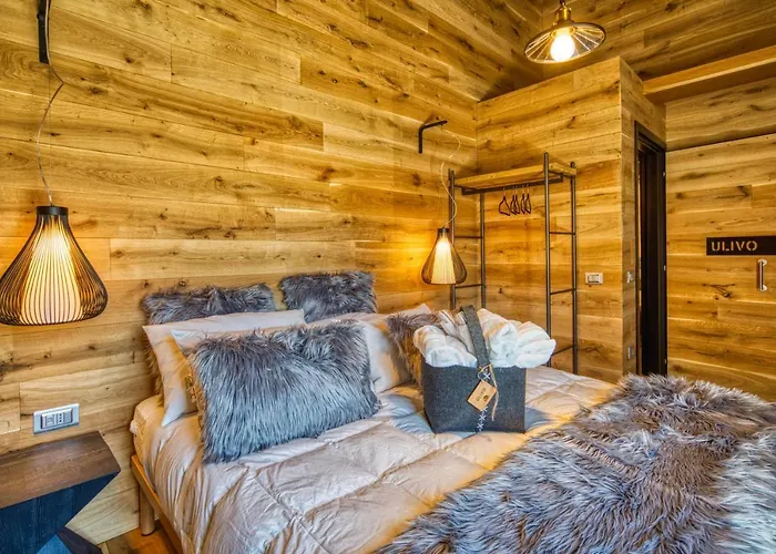 Maore Luxury & Penzion 4*