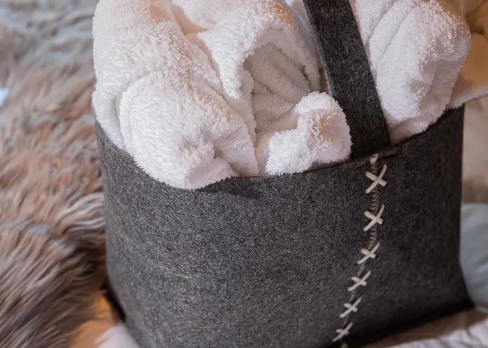 Maore Luxury & Affittacamere 4*